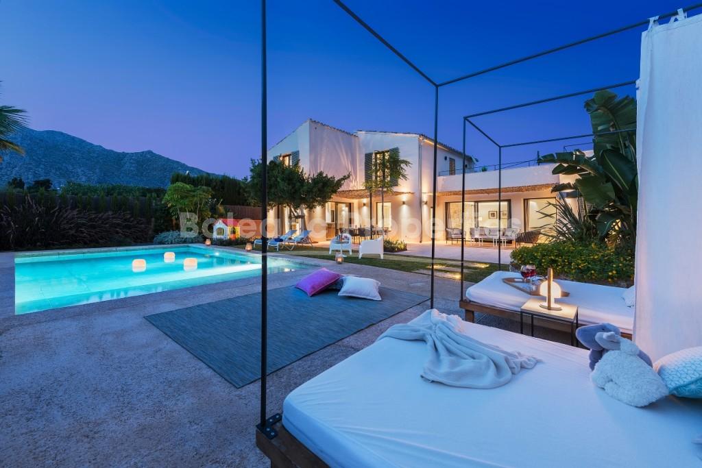 Excepcional villa con piscina en venta en Pollensa, Mallorca