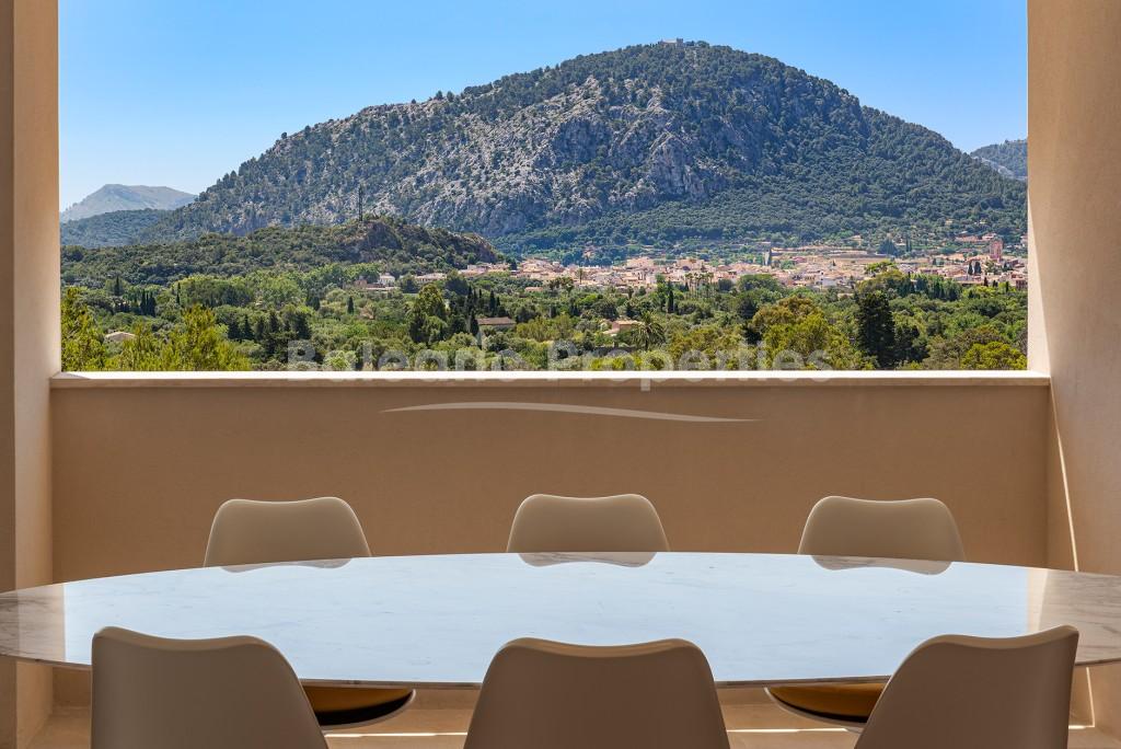 Magnificent, renovated villa with incredible sea views for sale in Pollensa, North Mallorca