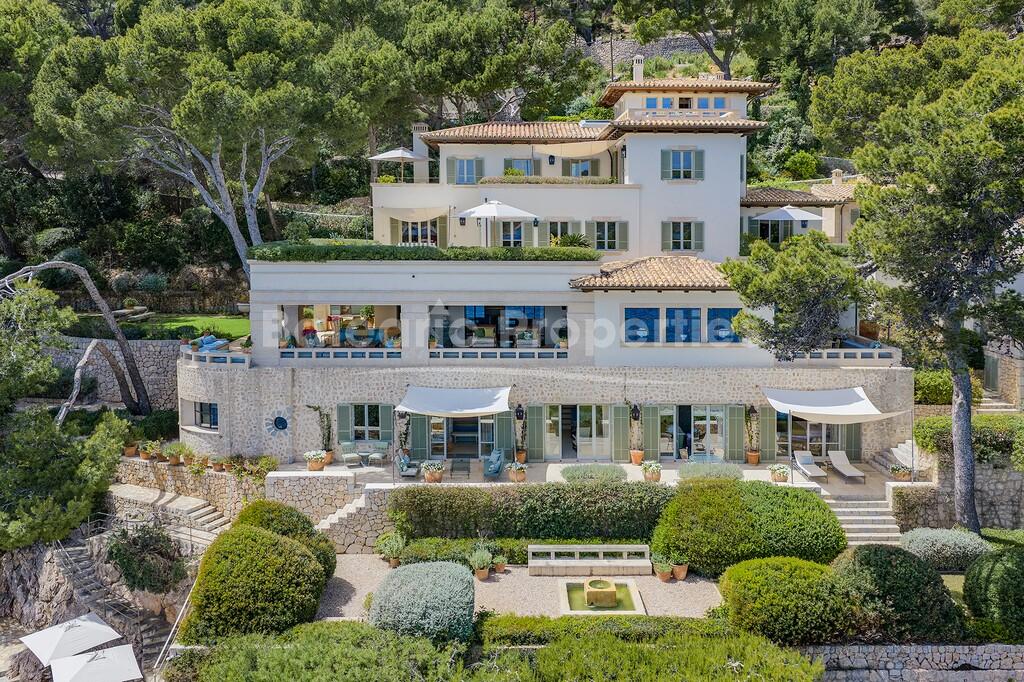 Finca exclusiva en primera línea a la venta en Formentor, norte de Mallorca