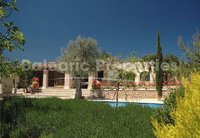 Great finca with guest house for sale in Pollensa, Mallorca