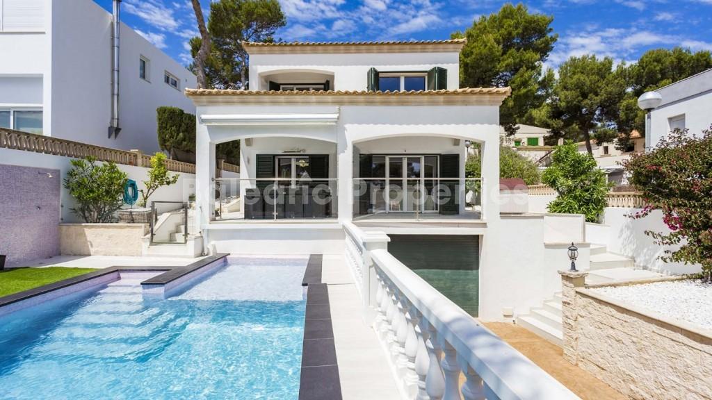 Renovated villa for sale in a residential area near Port Adriano, Mallorca 