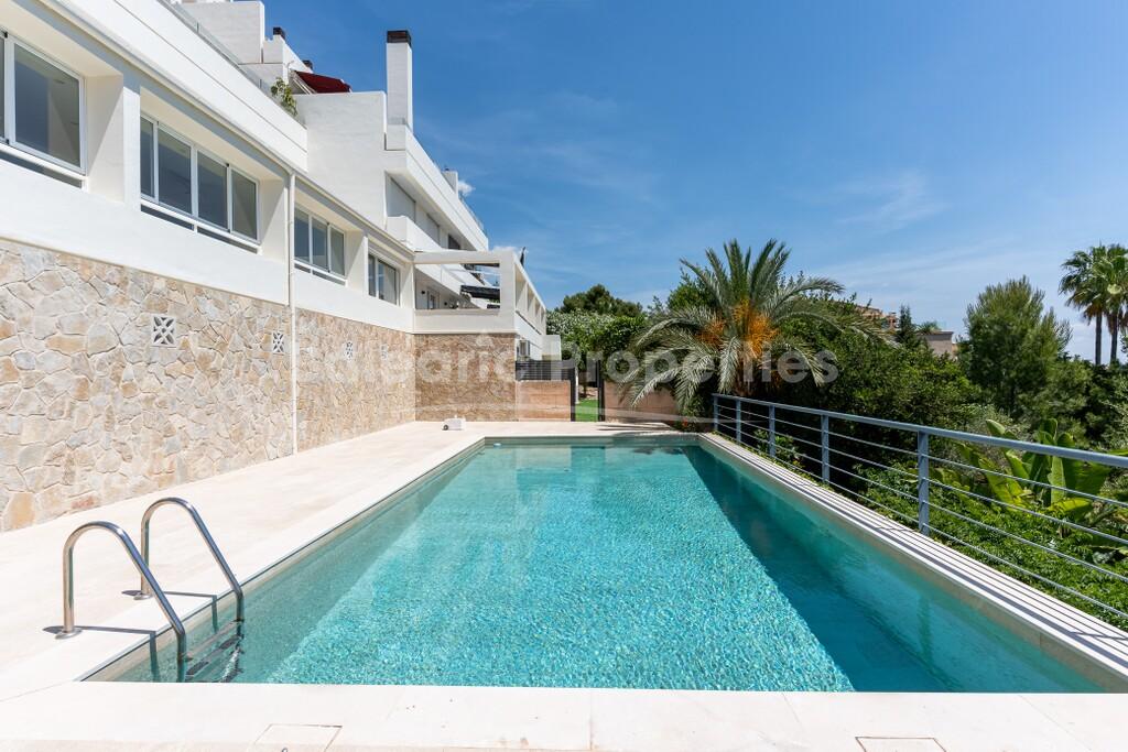 Garden apartment with sea views for sale in Cas Catala, Mallorca