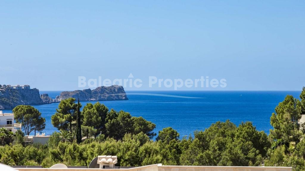 Villa con espectaculares vistas al mar a la venta en Costa de la Calma, Mallorca