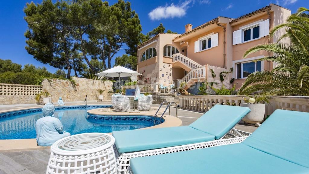 Villa with magnificent sea views for sale in Costa de la Calma, Mallorca 