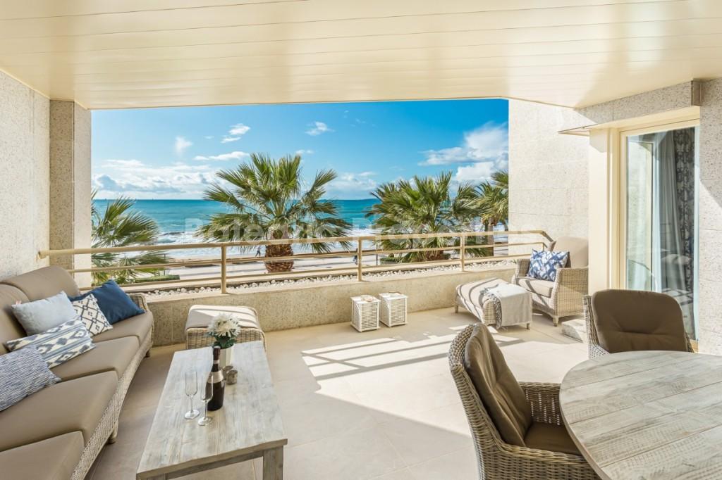 Southwest facing frontline apartment for sale in Portixol, Mallorca