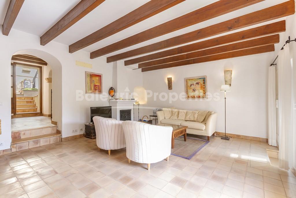 Charming town house with patio for sale, Pollensa, Mallorca 