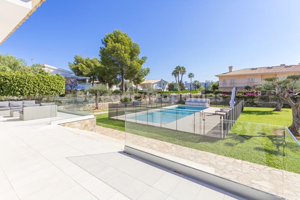 Unique villa for sale just metres from the sea in Puerto Pollensa, Mallorca