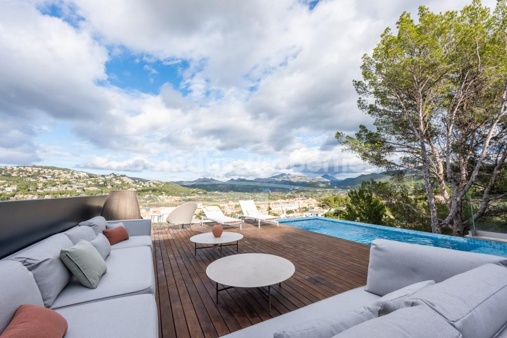 Stunning, modern villa with sea views for sale in Puerto Andratx, Mallorca
