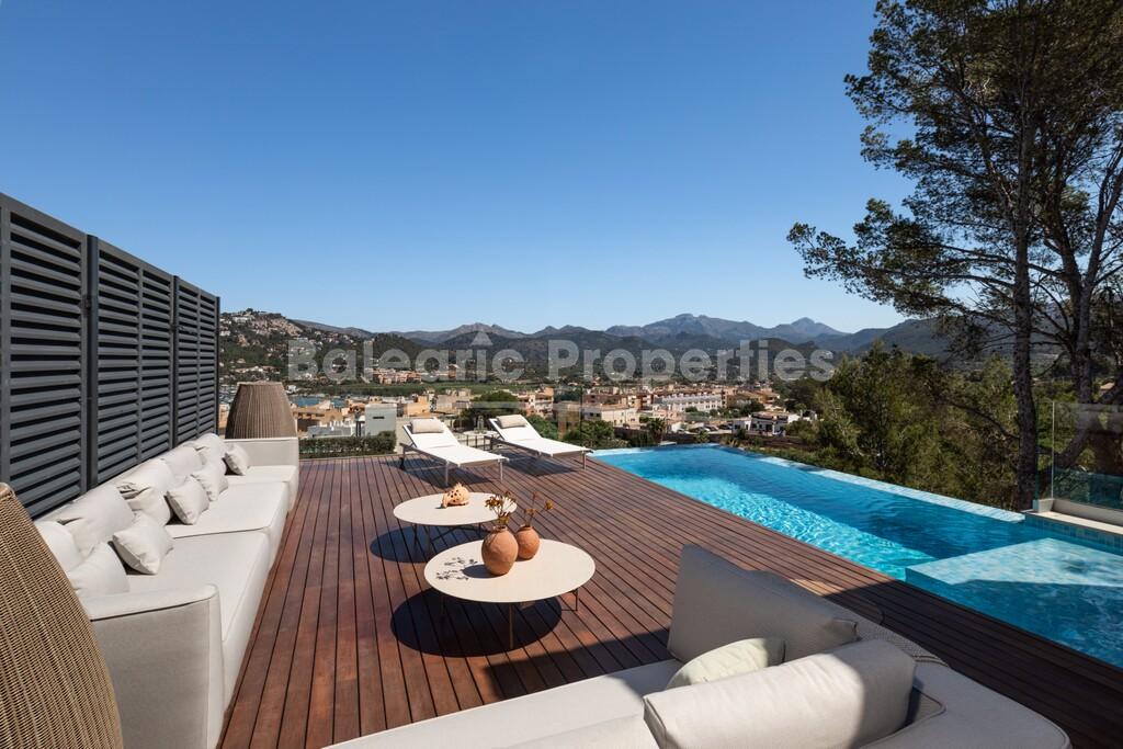 Moderna villa con vistas al mar en venta en Puerto Andratx