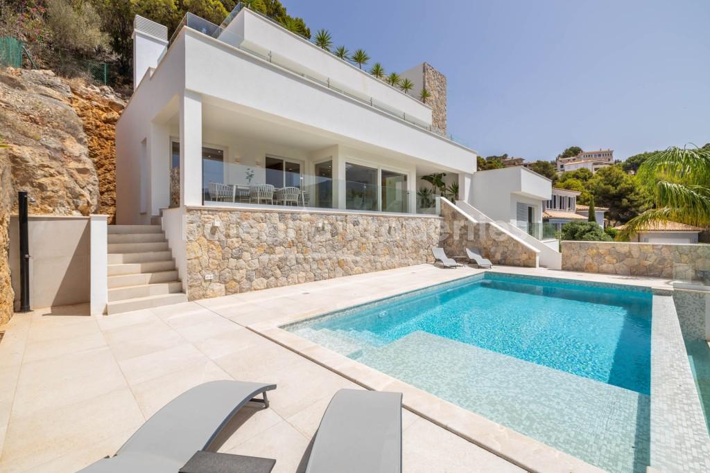 Fully renovated 4 bedroom villa with sea views and swimming pool for sale in Port Andratx, Mallorca