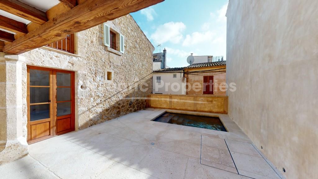 Newly renovated townhouse for sale in Pollensa old town, Mallorca