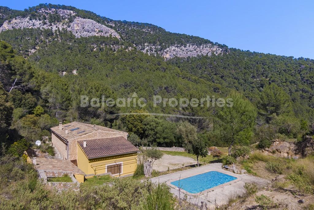 Rustic hillside finca, for sale in an idyllic area of Bunyola, Mallorca