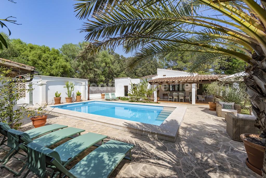 Idílica villa de campo con codiciada licencia de vacaciones en venta en Pollensa, Mallorca