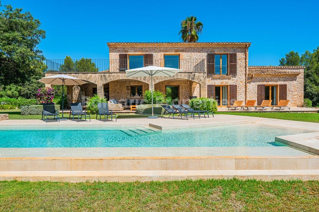 Luxurious villa for sale near Pollensa, Mallorca