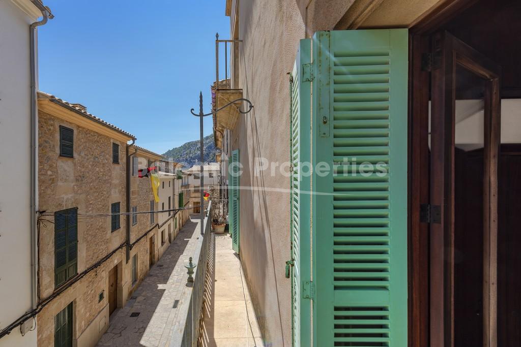 Investment property for sale close to the square in Pollensa old town, Mallorca