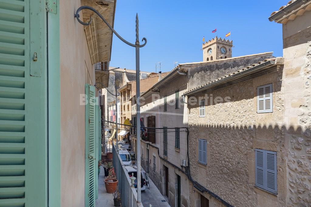 Propiedad de inversión en venta cerca de la plaza en el casco antiguo de Pollensa, Mallorca