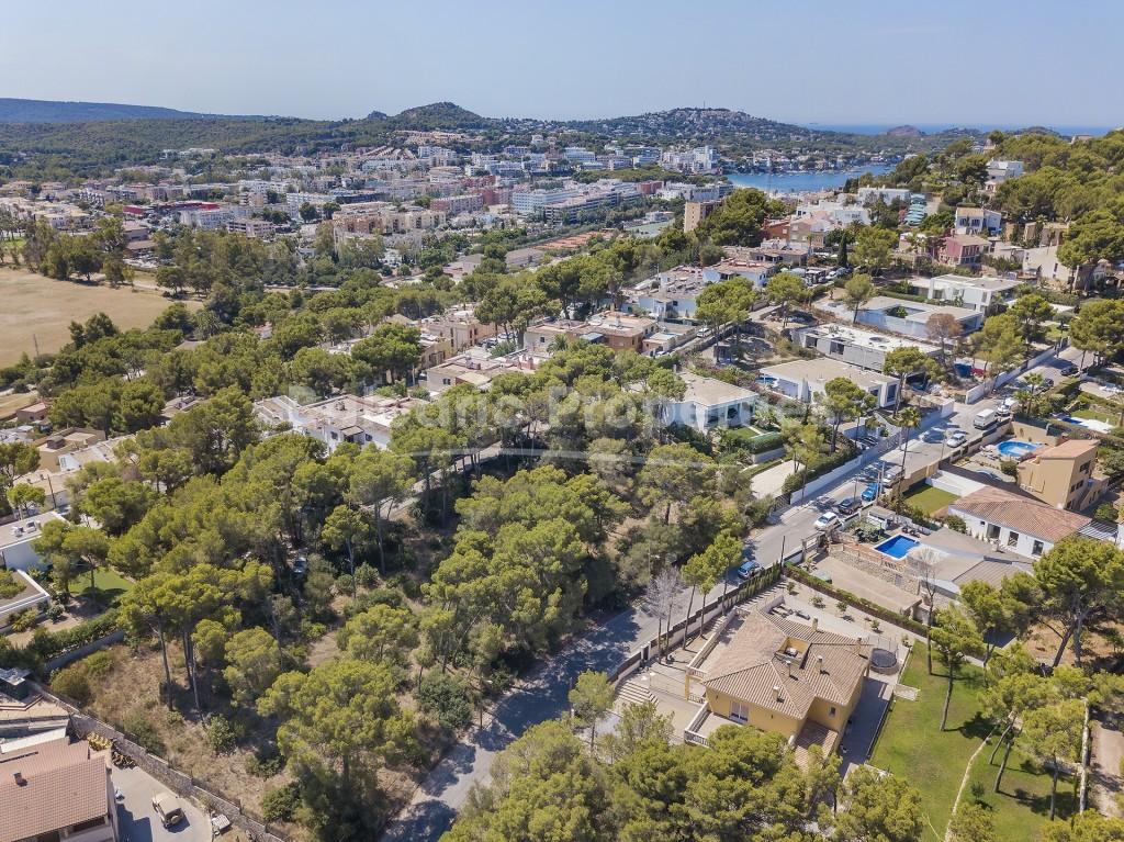 Peaceful plot with project for sale in Santa Ponsa, Mallorca 