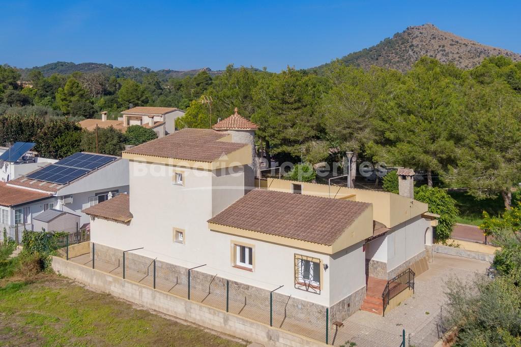 Renovated villa for sale close to the beach in Puerto Alcudia, Mallorca