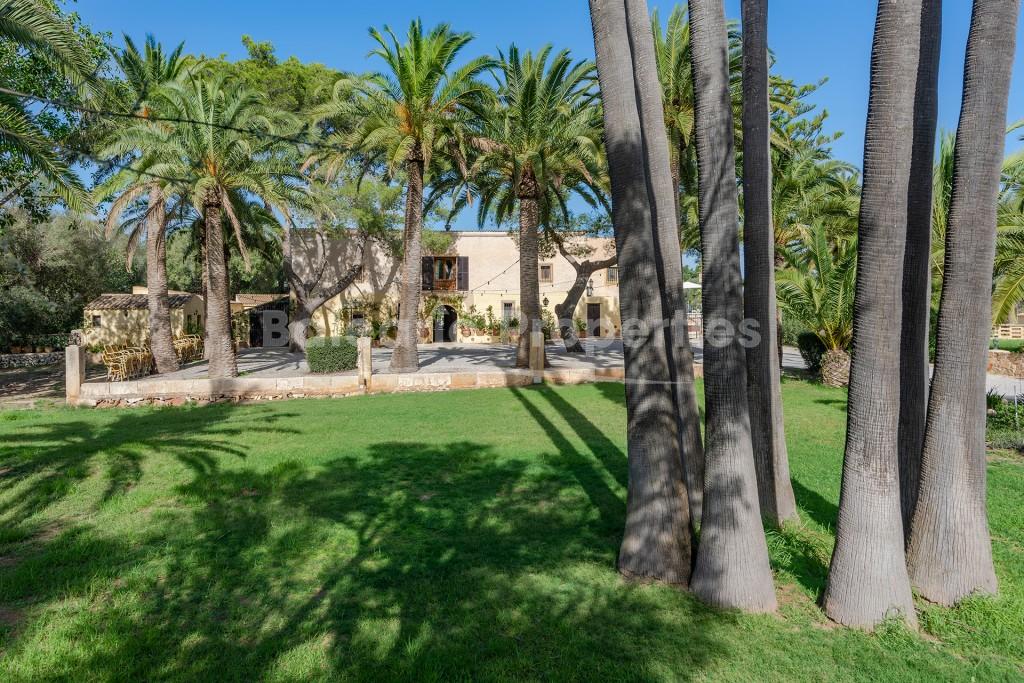 Country hotel with restaurant and pool for sale in Muro, Mallorca