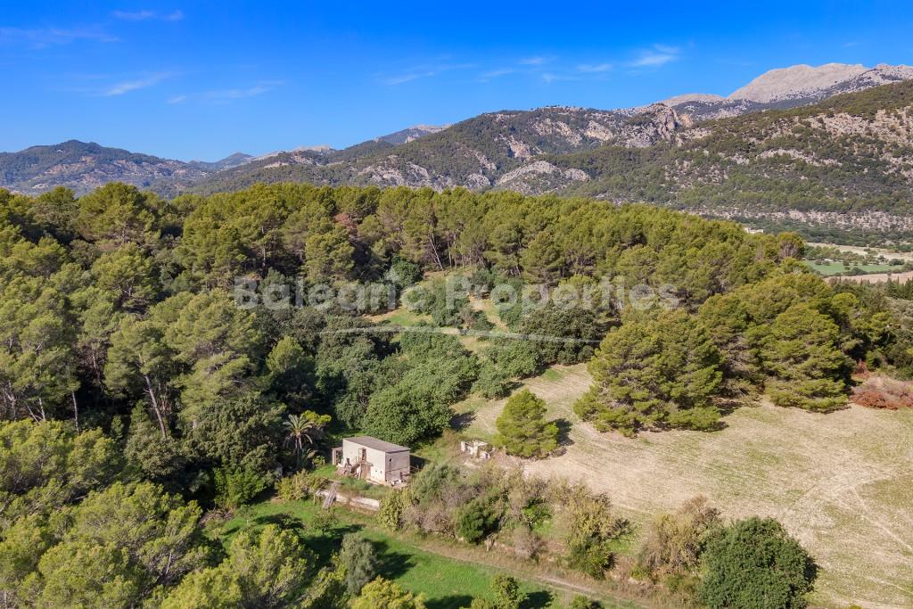Parcela en venta ideal para construir una casa familiar en Moscari, Mallorca