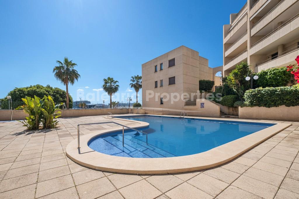 Sea view penthouse for sale overlooking the marina in Palma, Mallorca