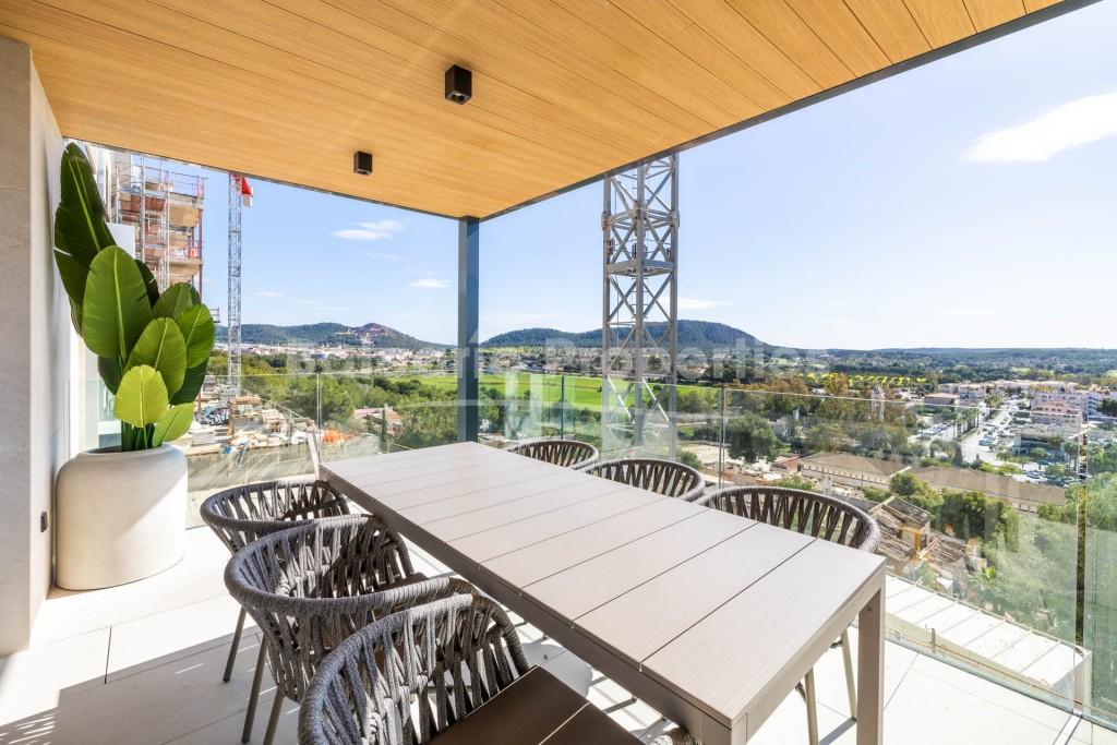 New luxury penthouse with pool and sea views for sale in Santa Ponsa, Mallorca 