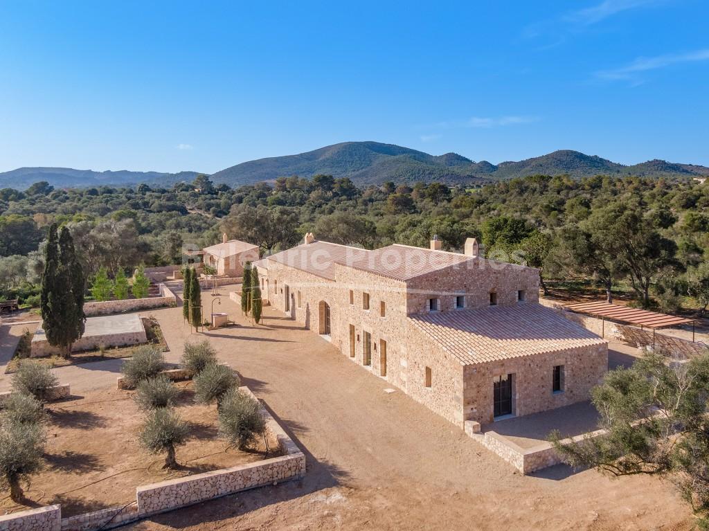 Beautifully restored country estate for sale near Cala Varques, Porto Cristo, Mallorca