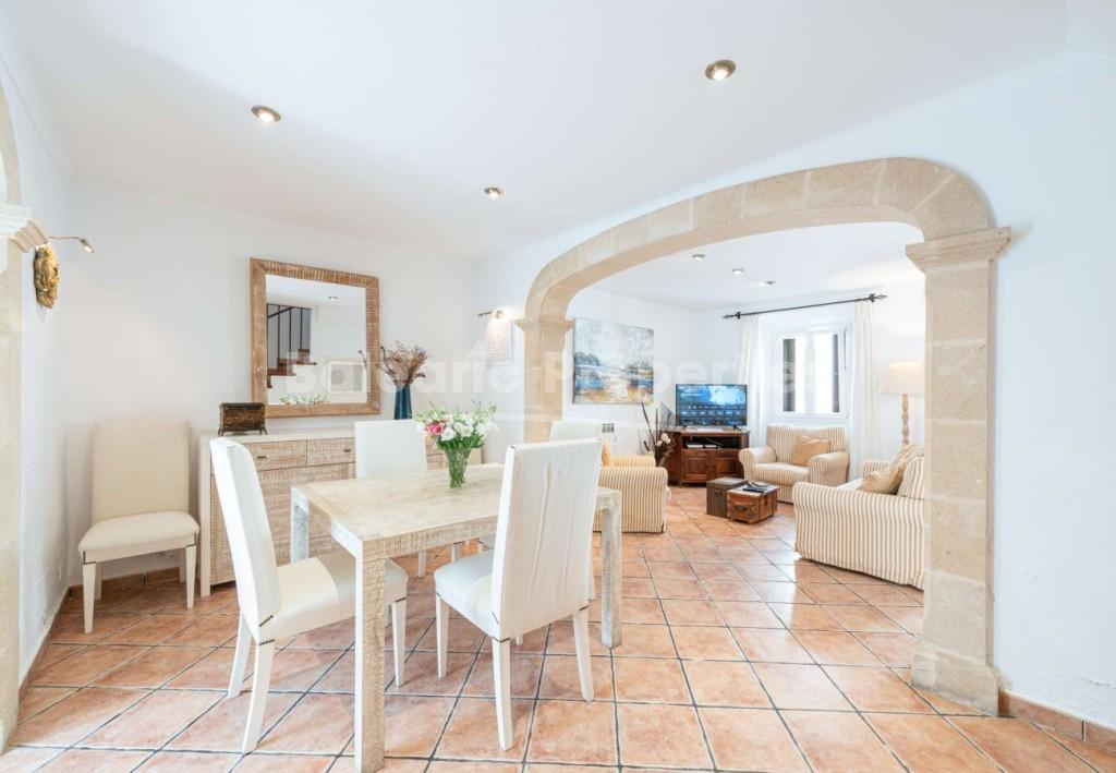Casa de pueblo reformada en alquiler en el casco antiguo de Pollensa, Mallorca