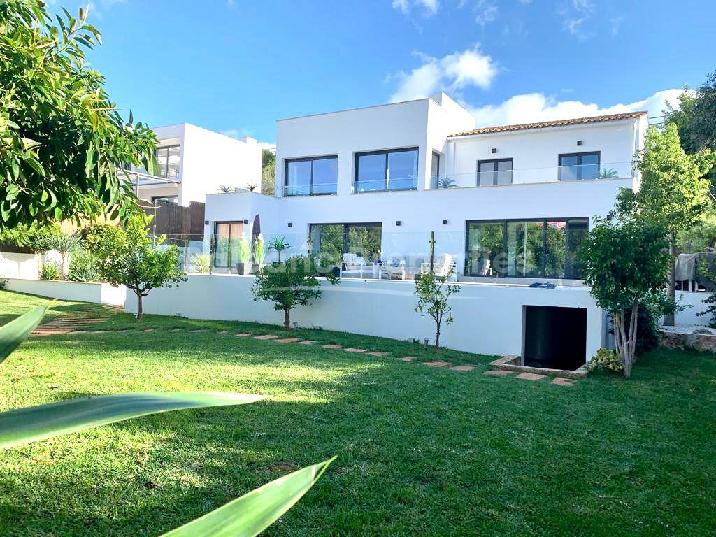 Modern family villa for sale 200m from the beach In Palmanova, Mallorca