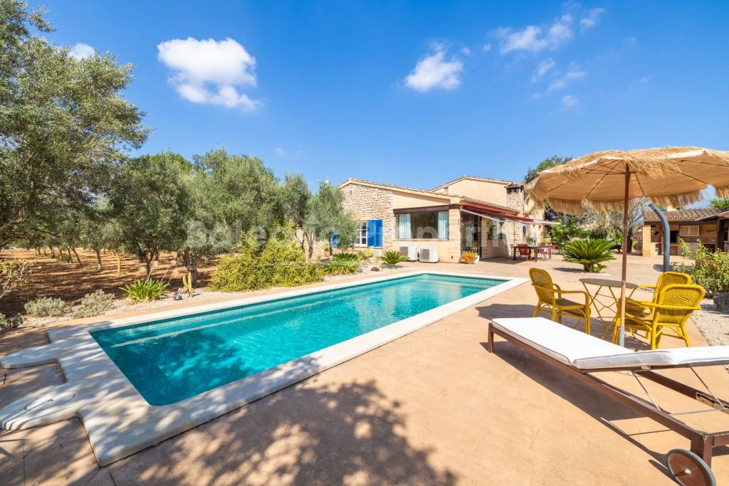 Country villa with holiday license and pool for sale in Inca, Mallorca