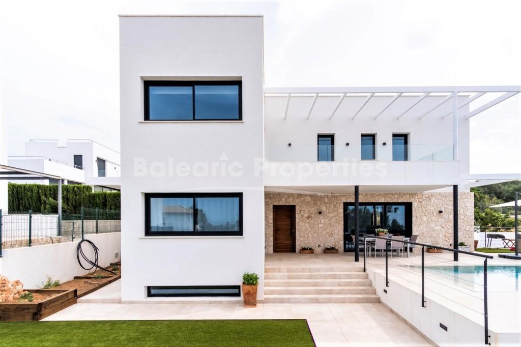 Modern detached villa with pool for sale in Marratxi, near Palma, Mallorca
