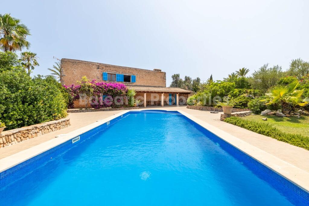 Charming country house with great views for sale in Alqueria Blanca, Mallorca
