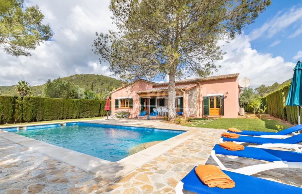 Charming Villa desde Sa Pobla and Pollensa, Mallorca