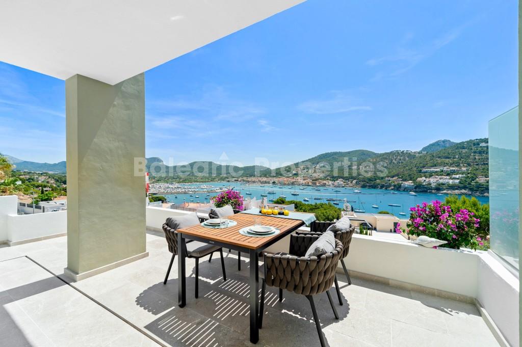 Modern luxury apartment for sale with views of the bay in Puerto Andratx, Mallorca
