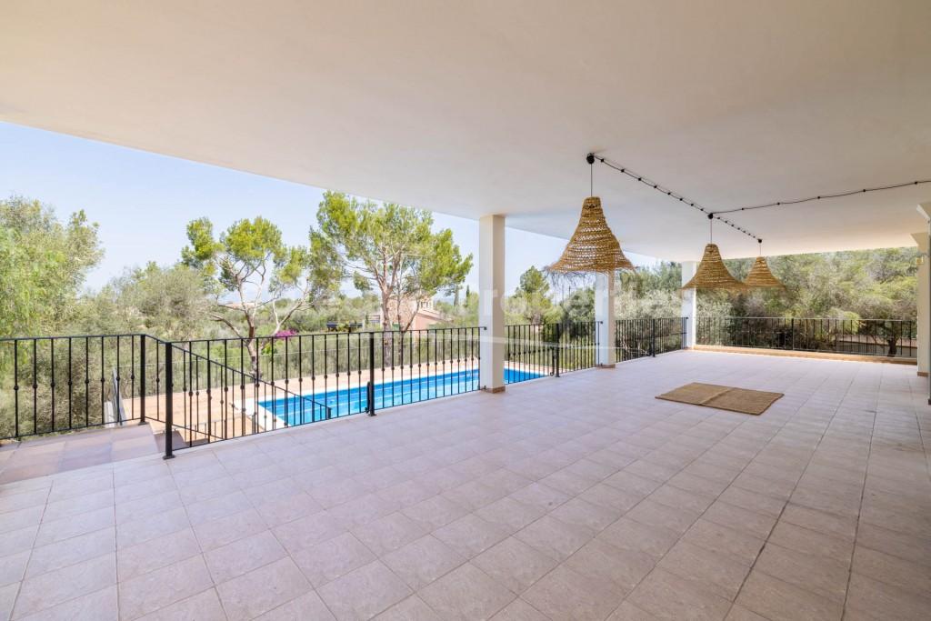 Countryside villa on a large plot with pool and sea views for sale in Palma, Mallorca