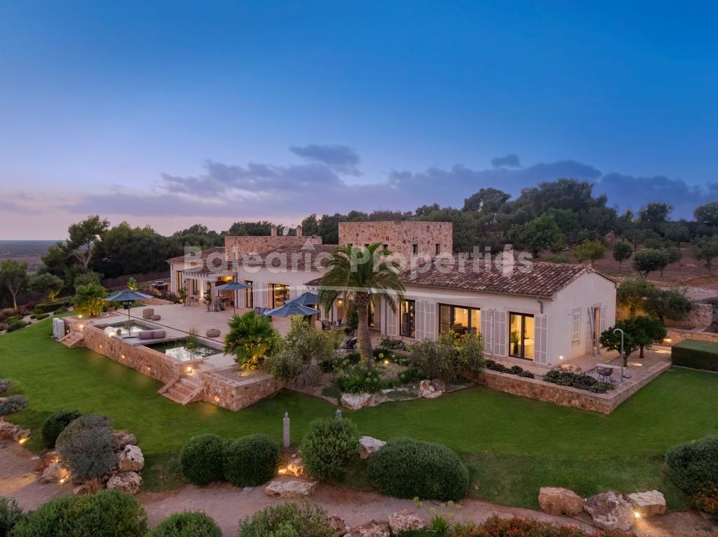 Luxury country villa with sea views for sale near Santanyí, Mallorca
