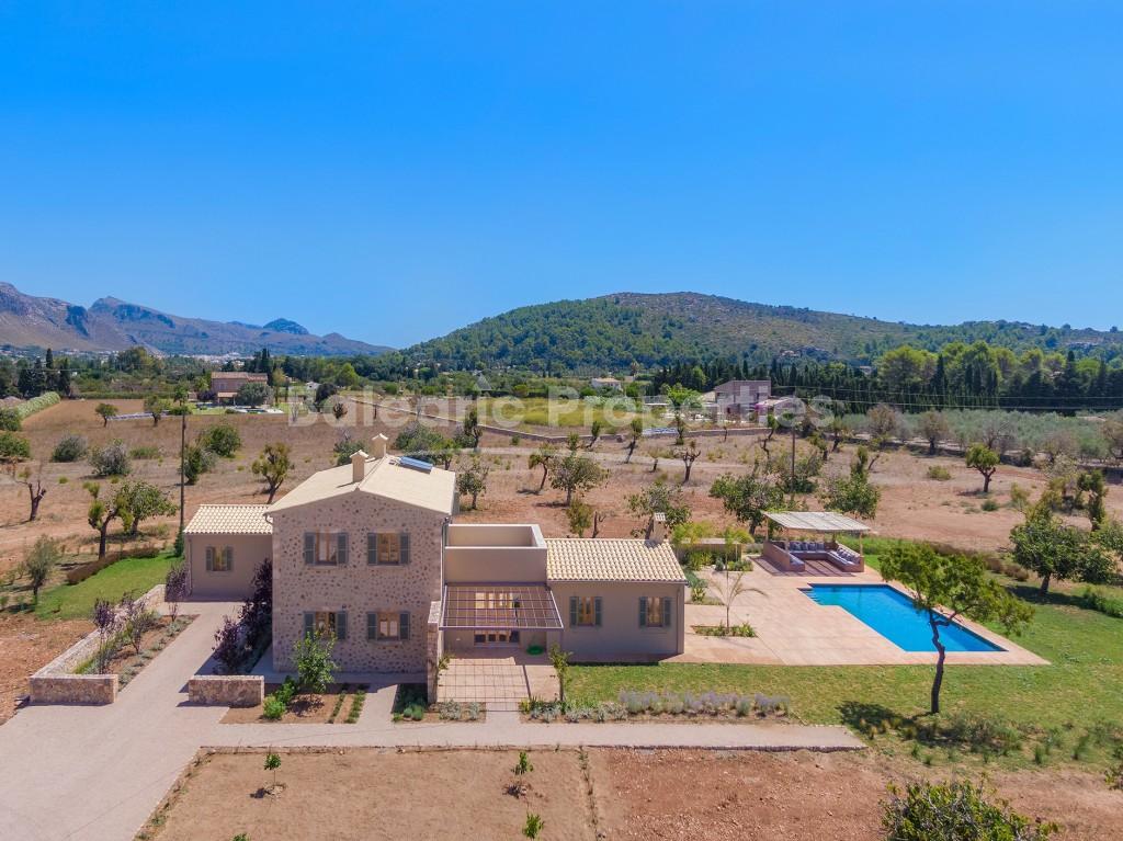Brand new country villa with pool for sale near Puerto Pollensa, Mallorca
