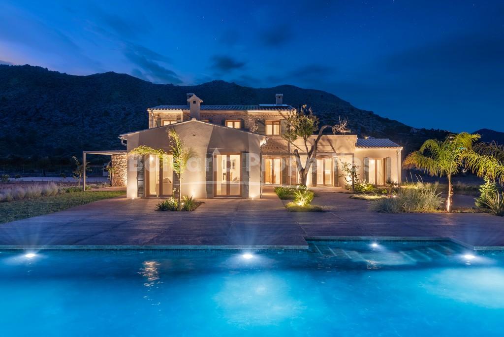 Brand new country villa with pool for sale near Puerto Pollensa, Mallorca
