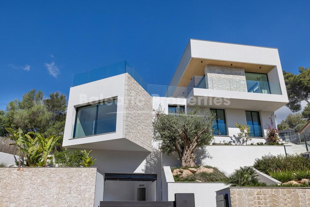 Ultra-modern luxury villa for sale in Bendinat, Mallorca
