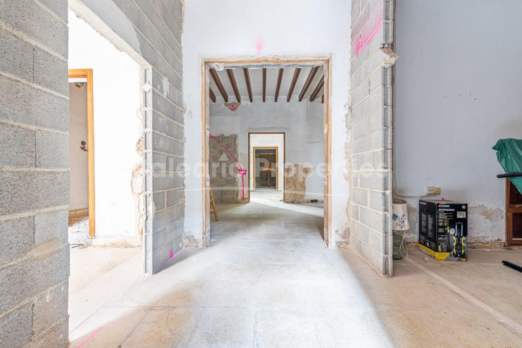 Charming town house with guest house for sale in Sa Pobla, Mallorca