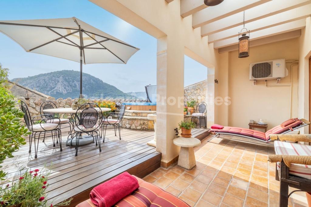 Beautifully presented town house for sale in the heart of Pollensa