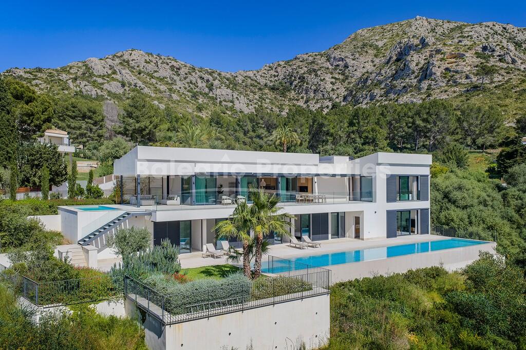 Stunning, newly built luxury villa for sale in Bonaire, Alcudia, Mallorca