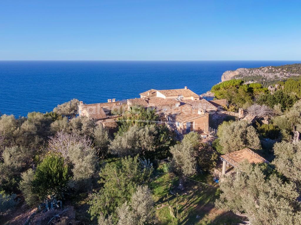Historic country estate with incredible sea views for sale in Son Coll, Deià, Mallorca