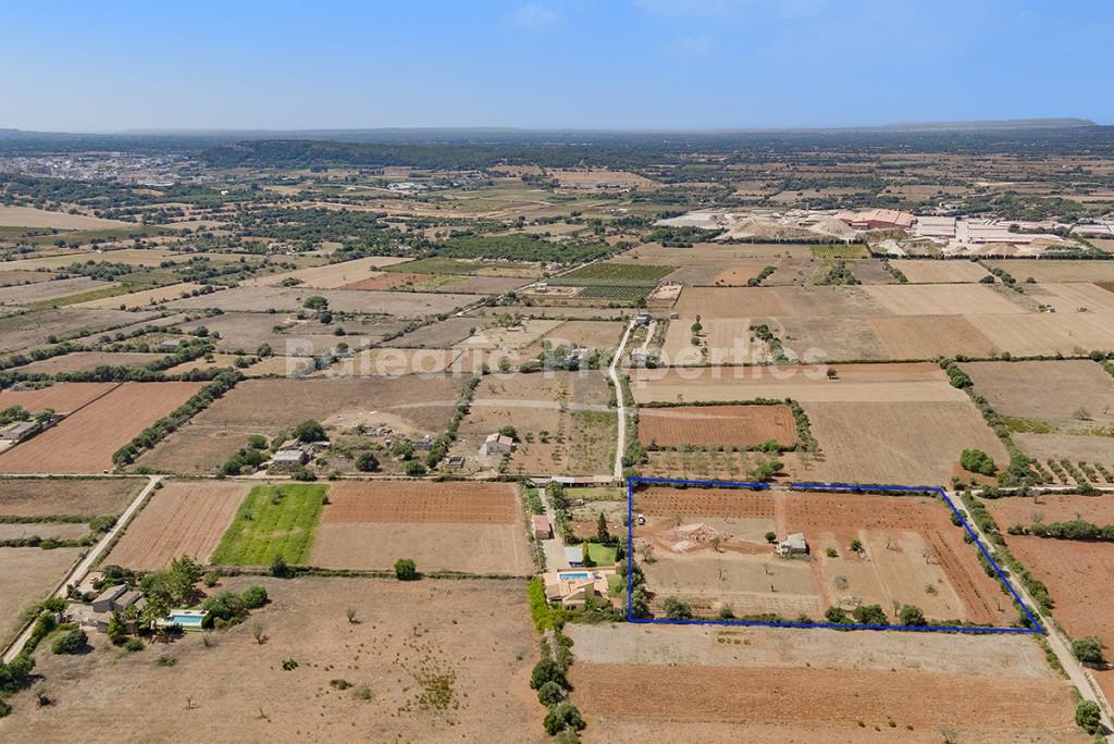 Wonderful plot with an old building in Felanitx, Mallorca