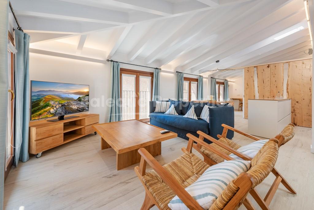 Charming building for sale with three self-contained luxury apartments in Pollensa, North Mallorca