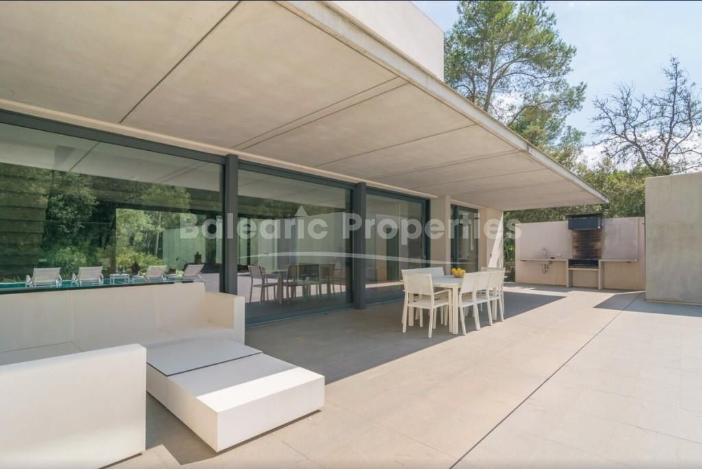 Attractive villa with holiday license and pool for sale near Pollensa, Mallorca