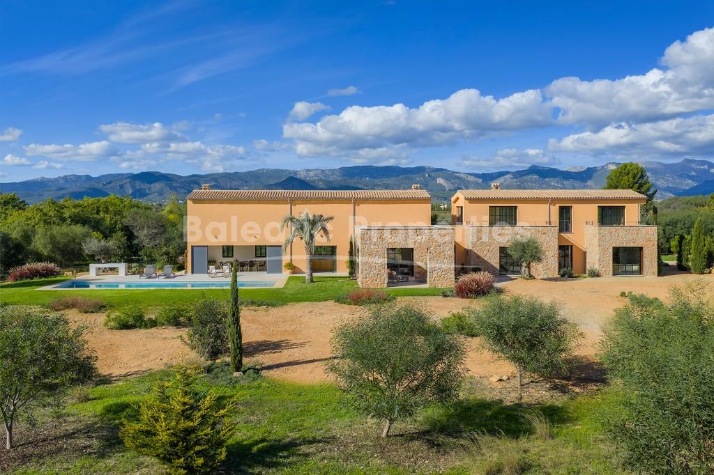 Contemporary country villa for sale in Santa Maria del Camí, Central Mallorca