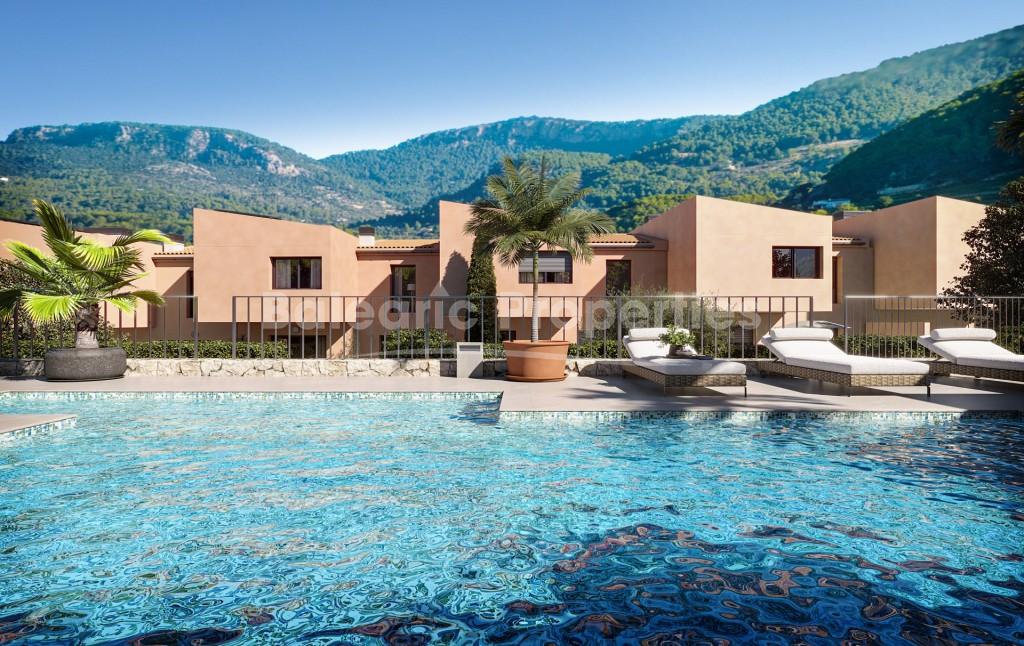 Delightful townhouse with private gardens for sale in Esporles, Mallorca