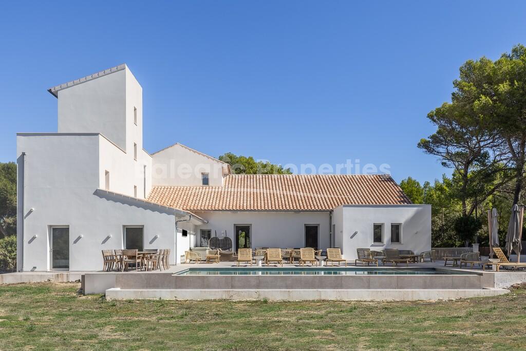 Villa mit eigenem Wald kaufen in Mal Pas, Alcudia, Nordmallorca