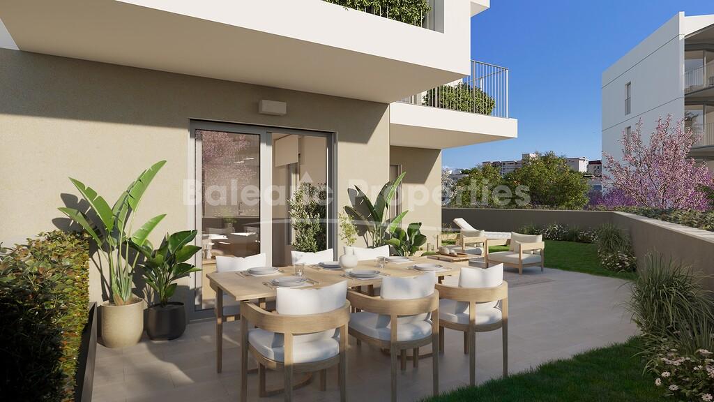 Newly built apartments with community pool for sale in Palmanova, Mallorca